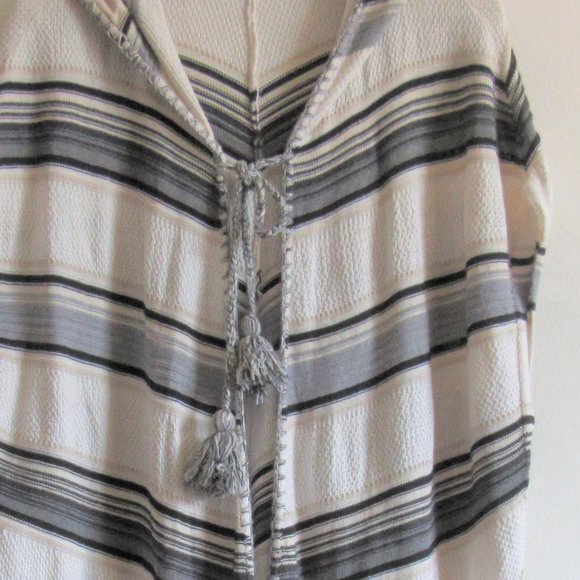 Anthropologie Moth Calexico Hooded Stripe Beach Wrap - Picture 8 of 11
